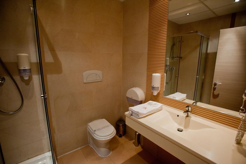 Top Rooms Aparthotel Bucureşti Phòng bức ảnh