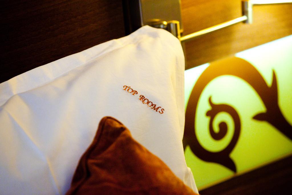 Top Rooms Aparthotel Bucureşti Ngoại thất bức ảnh